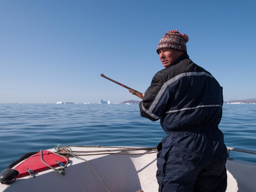 Climate changes will affect the hunters in the Arctic. Photo: Knud falk